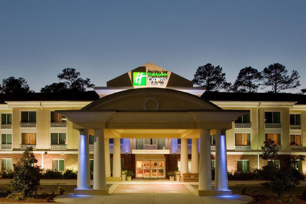 Holiday Inn Express & Suites Walterboro By Ihg Exterior foto