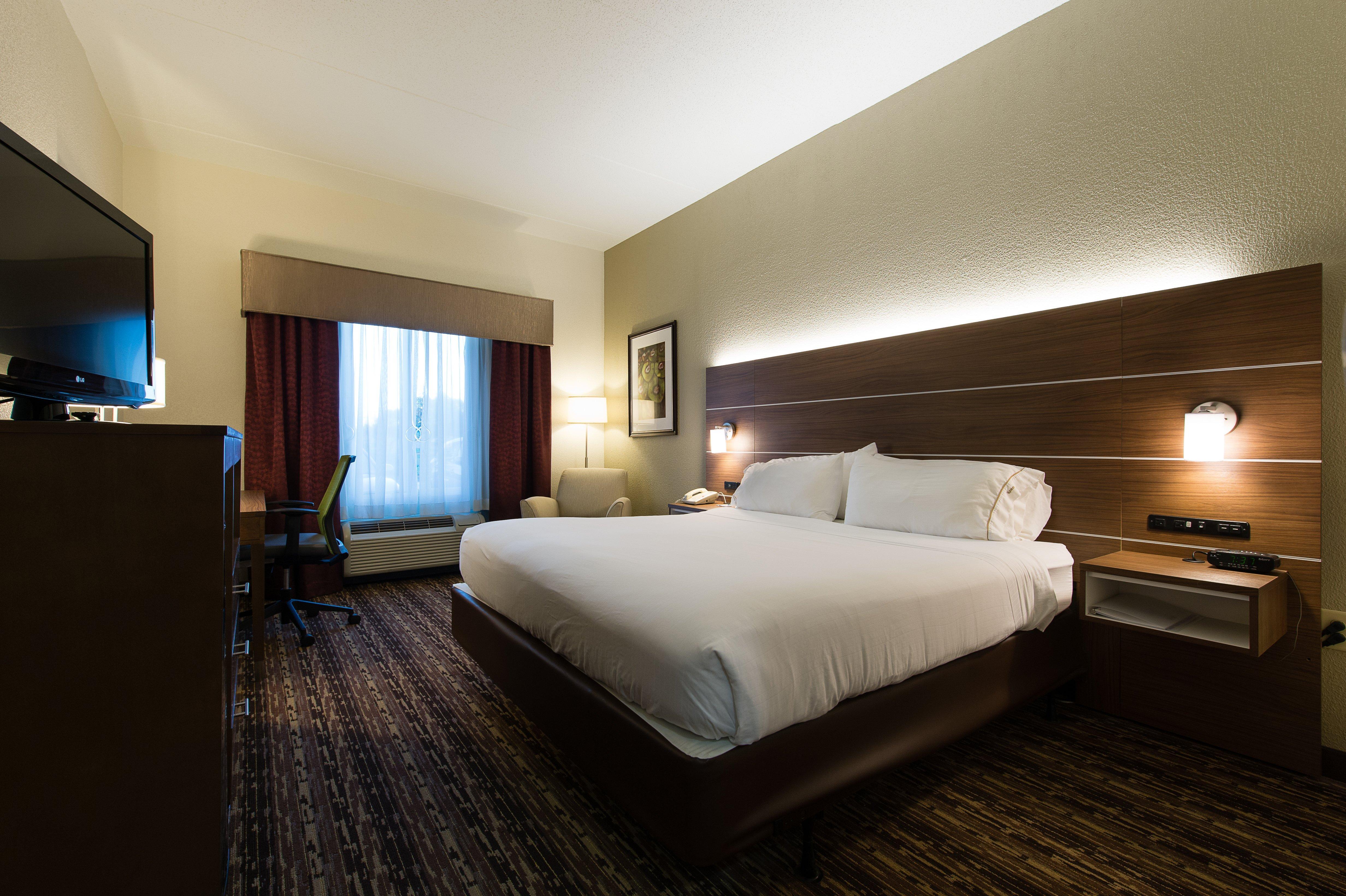 Holiday Inn Express & Suites Walterboro By Ihg Exterior foto